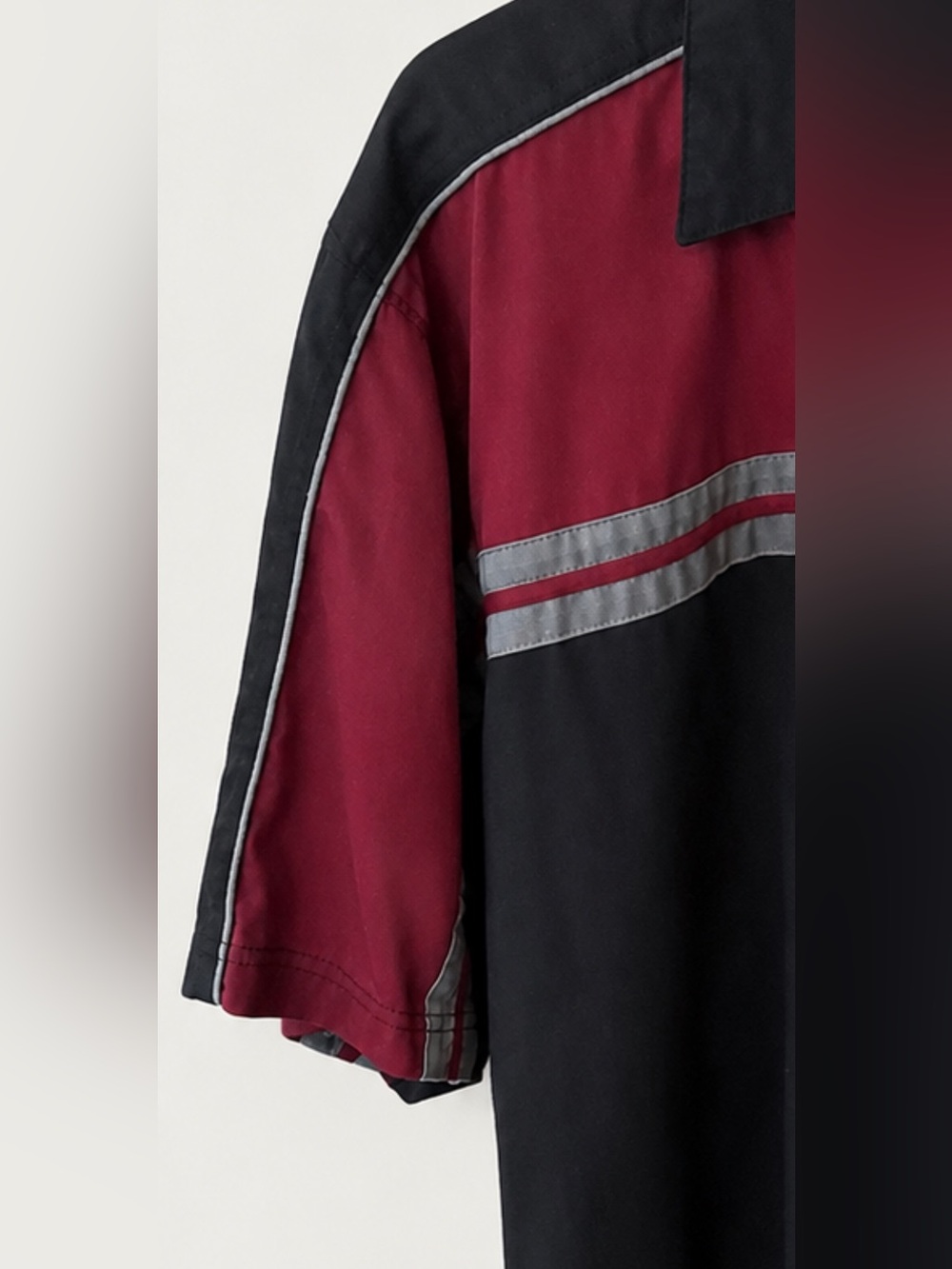Harley-Davidson Black/Burgundy/Gray Short Sleeve Button-up. - Picture 4 of 6